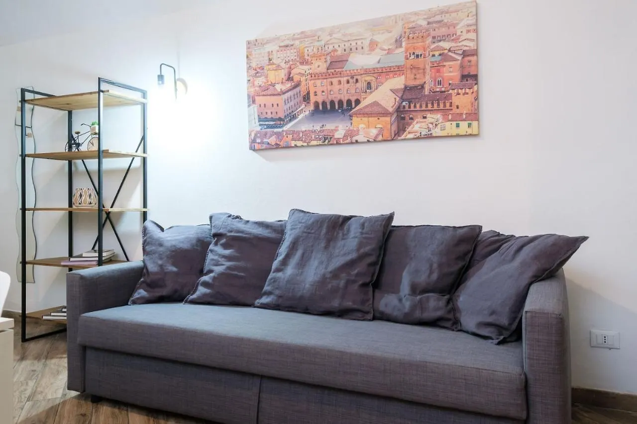 Apartamento House Under The Tower By Studio Vita Bolonia Italia